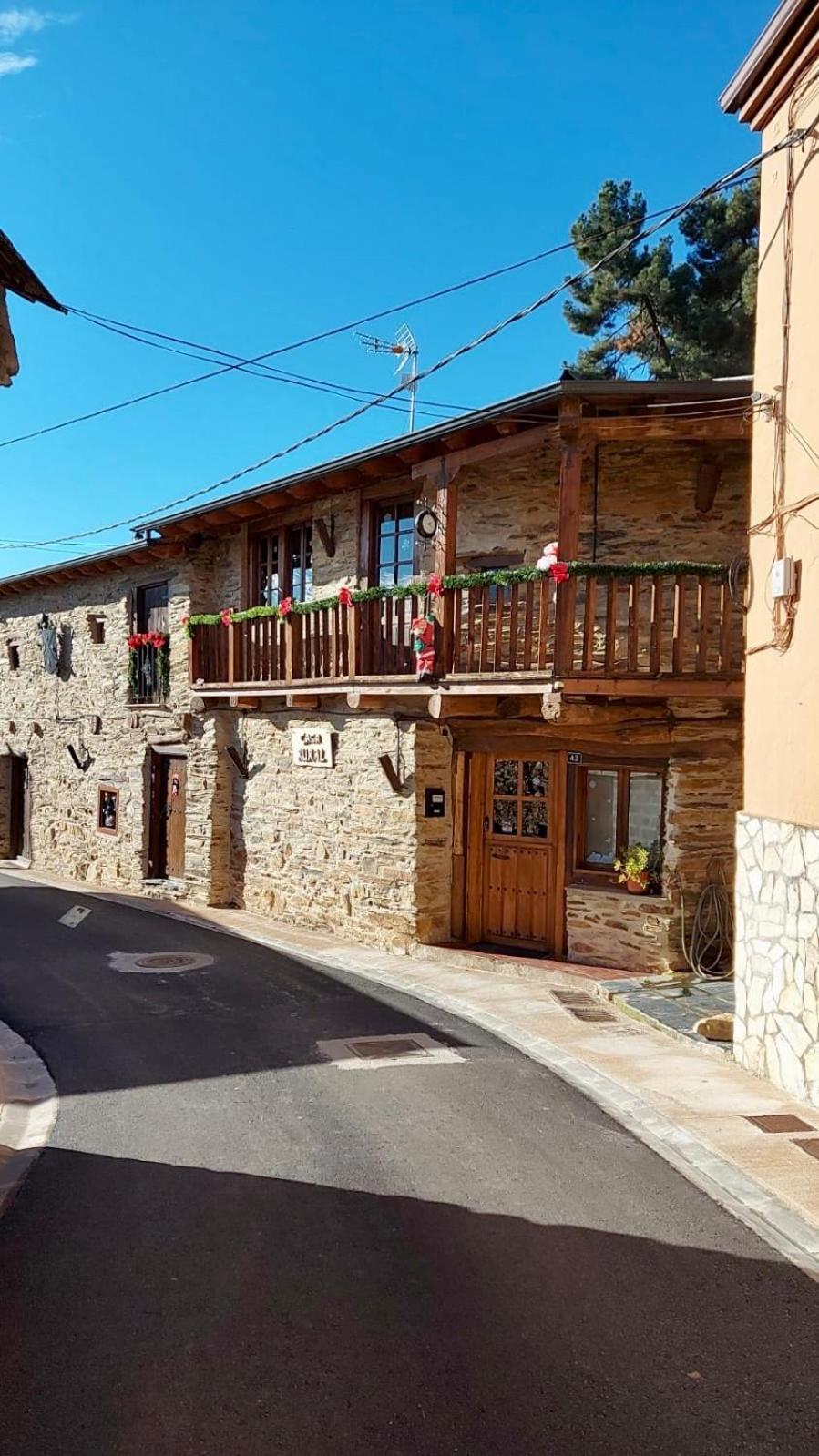 Casa Rural Bierzo Encantado Valle de Finolledo Exterior photo
