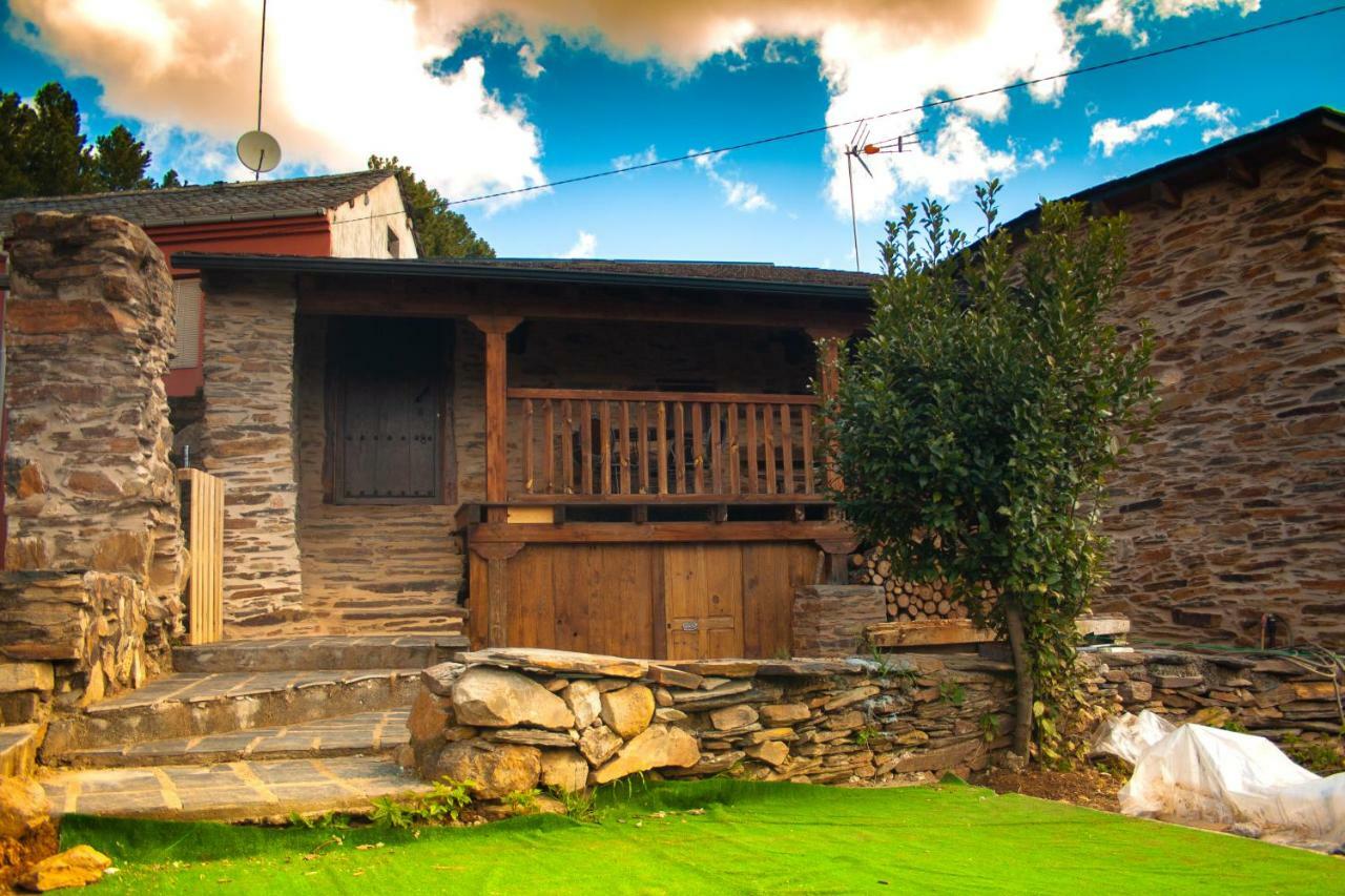 Casa Rural Bierzo Encantado Valle de Finolledo Exterior photo